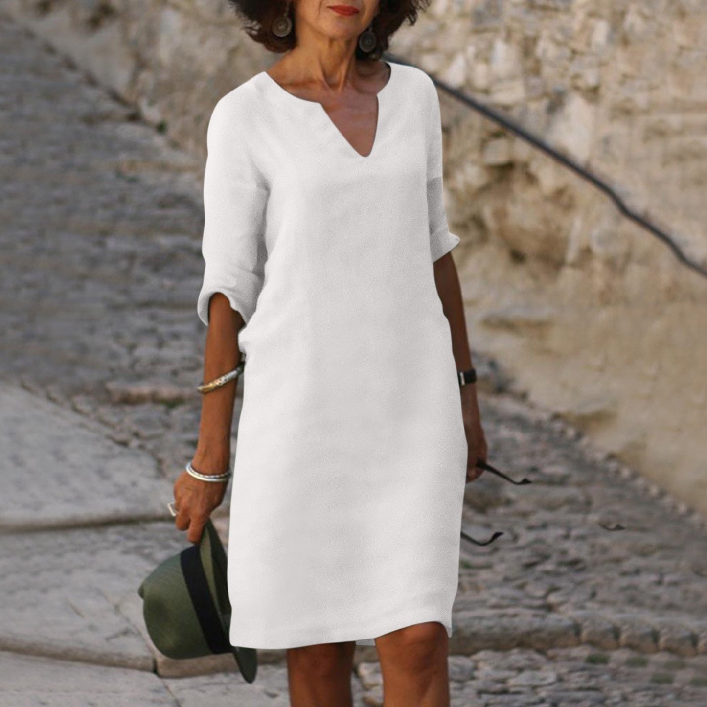 Cassie | Tailliertes Kleid mit V-Ausschnitt